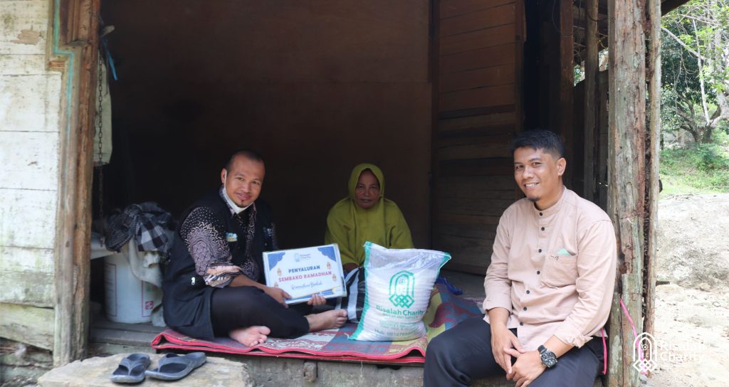 LAZ Risalah Charity Menyalurkan Sembako Ramadhan di 5 Kelurahan Kota Padang